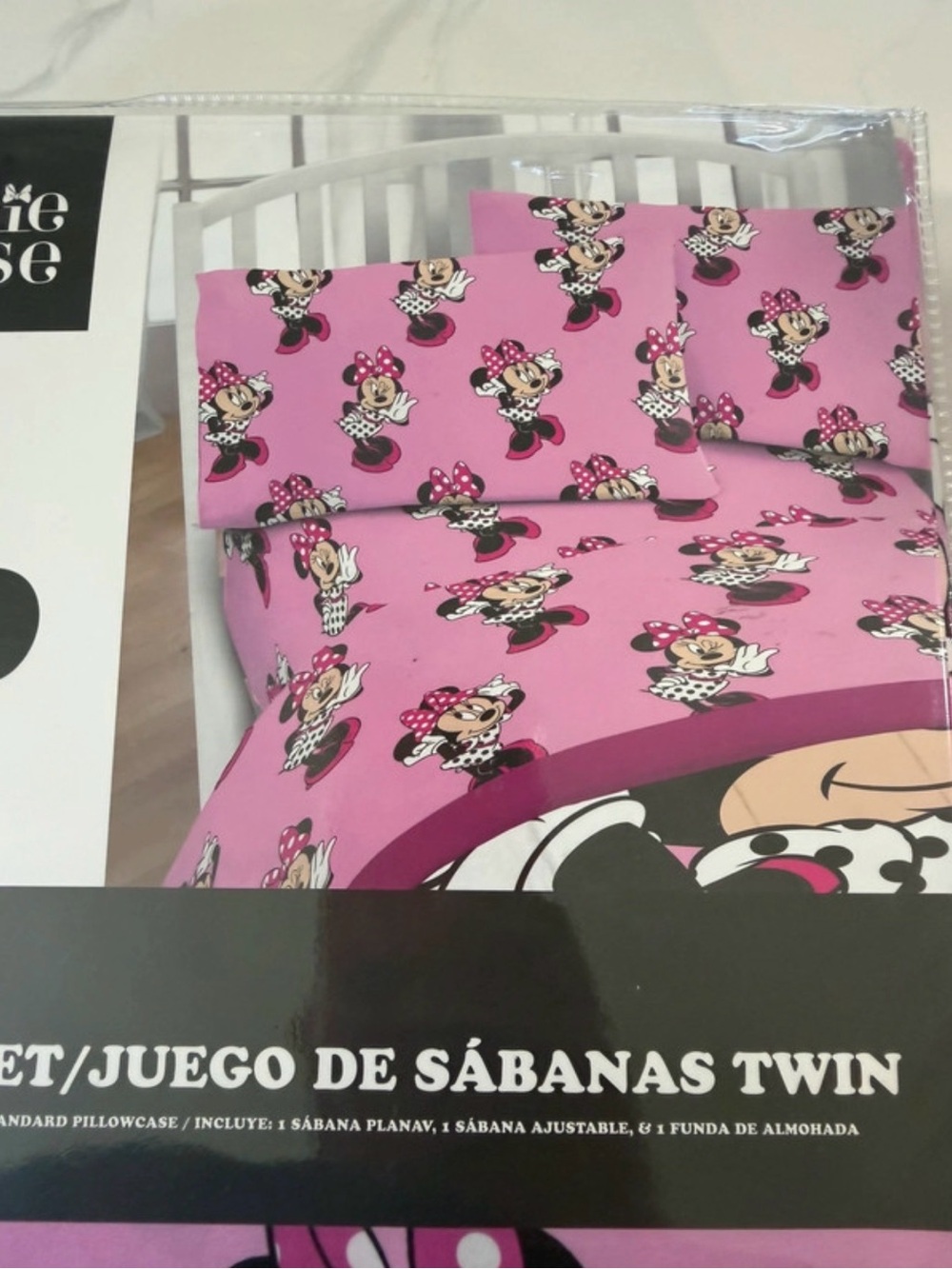 Disney Minnie Mouse Twin Sheet Set - Pink with Black & White Accents